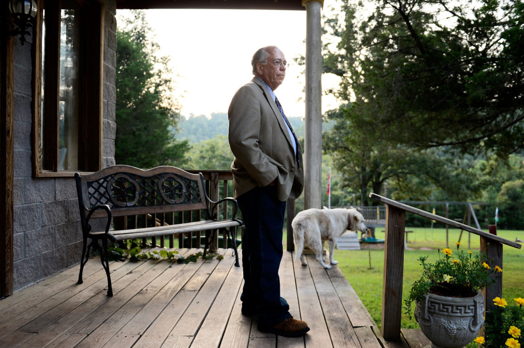 Thomas Robb och hunden White dog. Foto: Stefan Mattsson